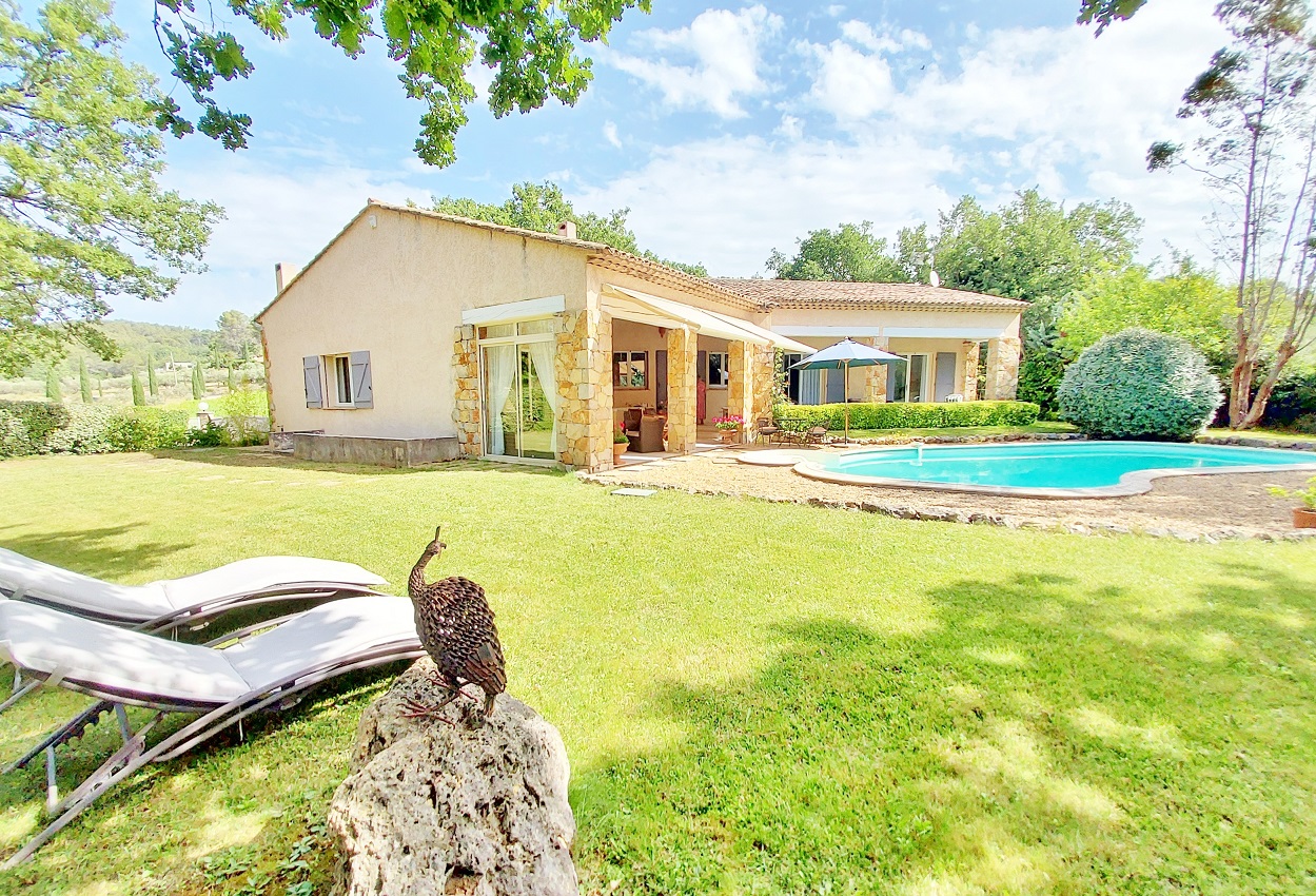3 bed House - Villa For Sale in Lorgues Draguignan area, 